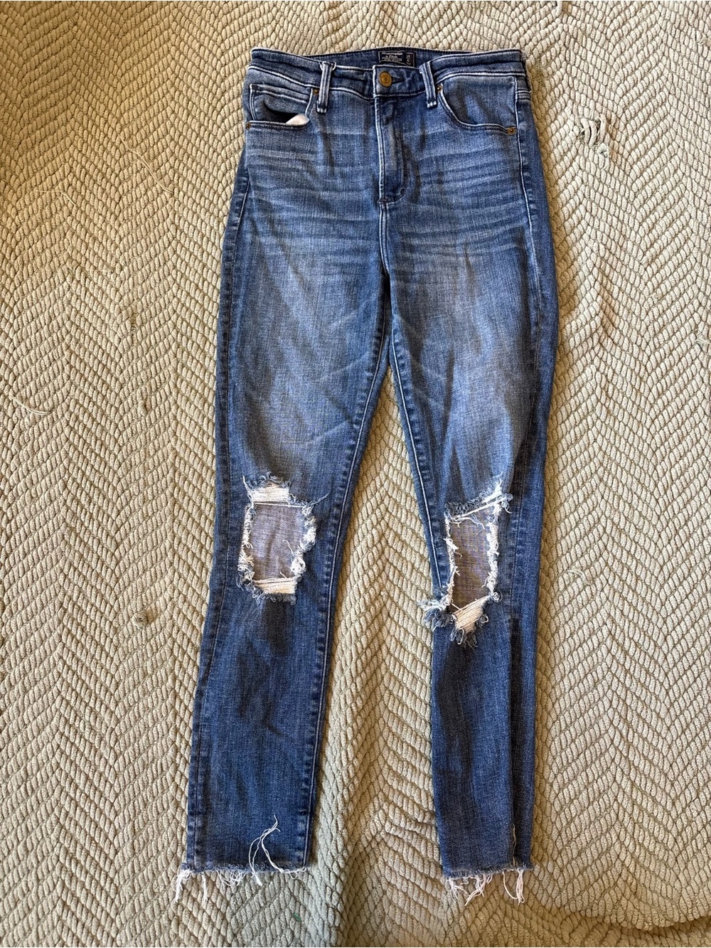 Abercrombie & Fitch Distressed Simone High Rise Super Skinny Jeans - 27 size 4R